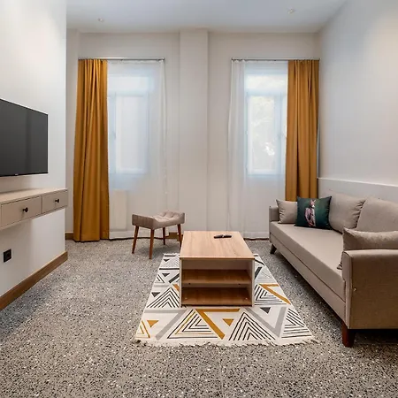 Apart-hotel Urban Quarters - Bogazkesen 4*