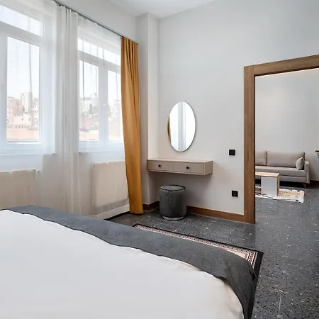 Urban Quarters - Bogazkesen Lägenhetshotell